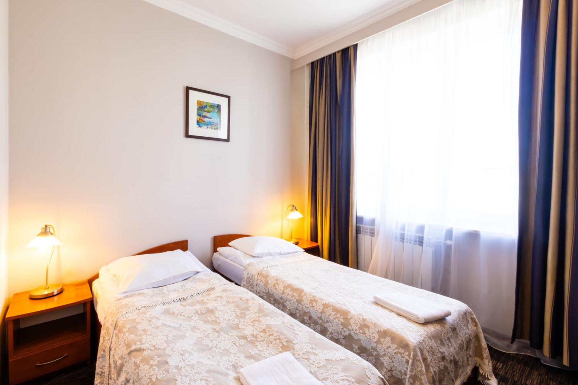ורשה Noclegi Stadion Bed & Breakfast מראה חיצוני תמונה