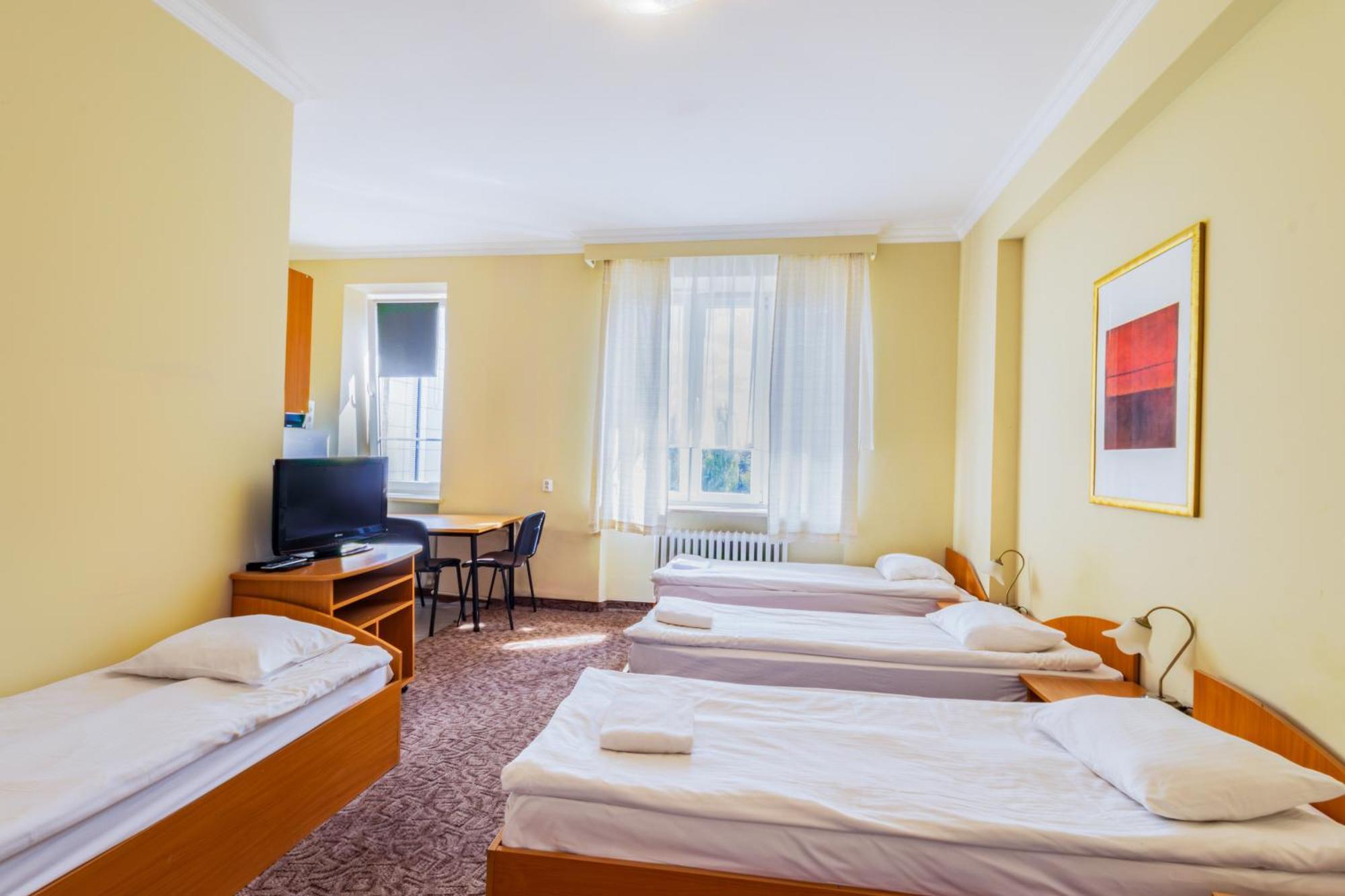 ורשה Noclegi Stadion Bed & Breakfast מראה חיצוני תמונה