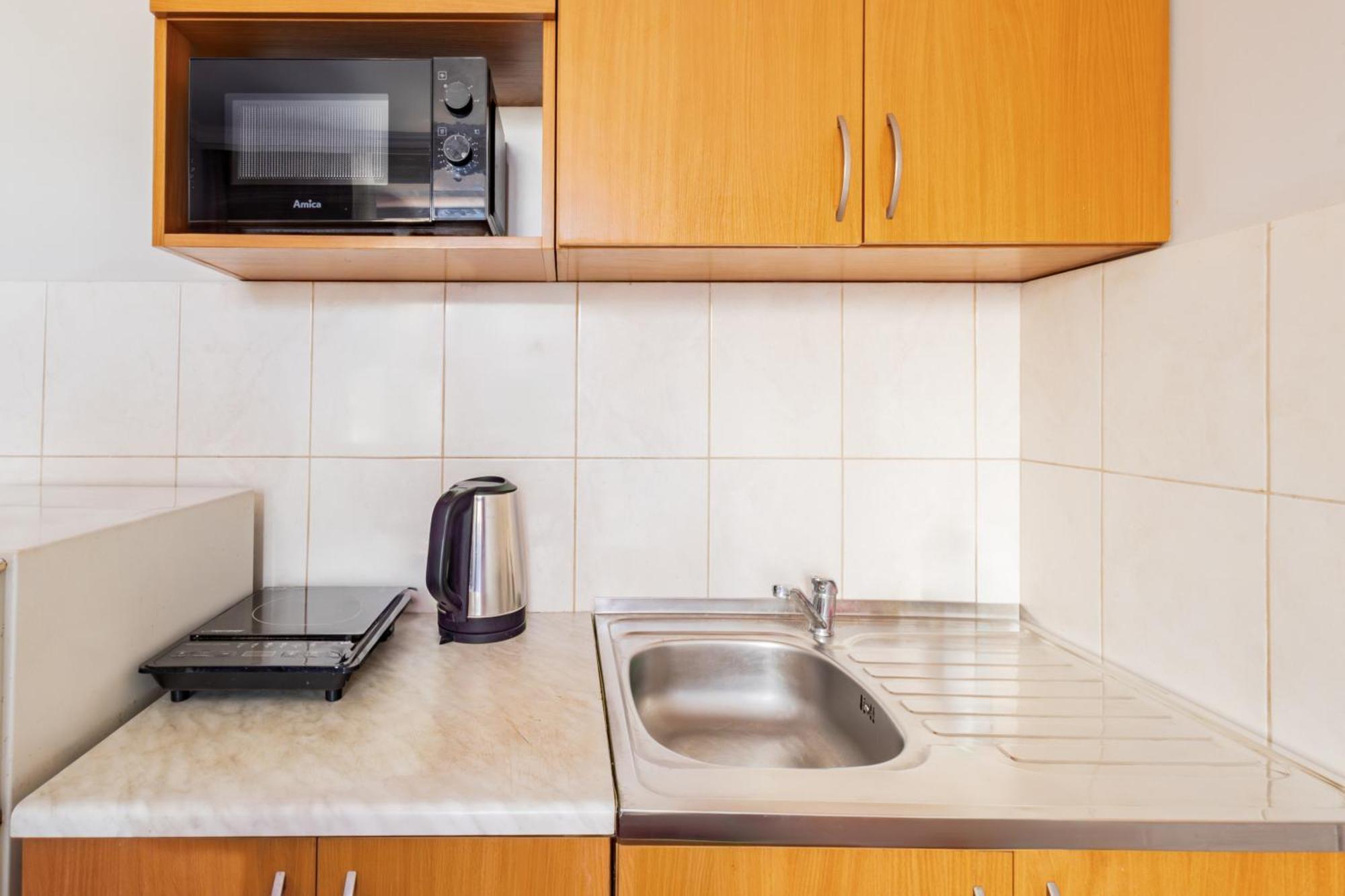 ורשה Noclegi Stadion Bed & Breakfast מראה חיצוני תמונה