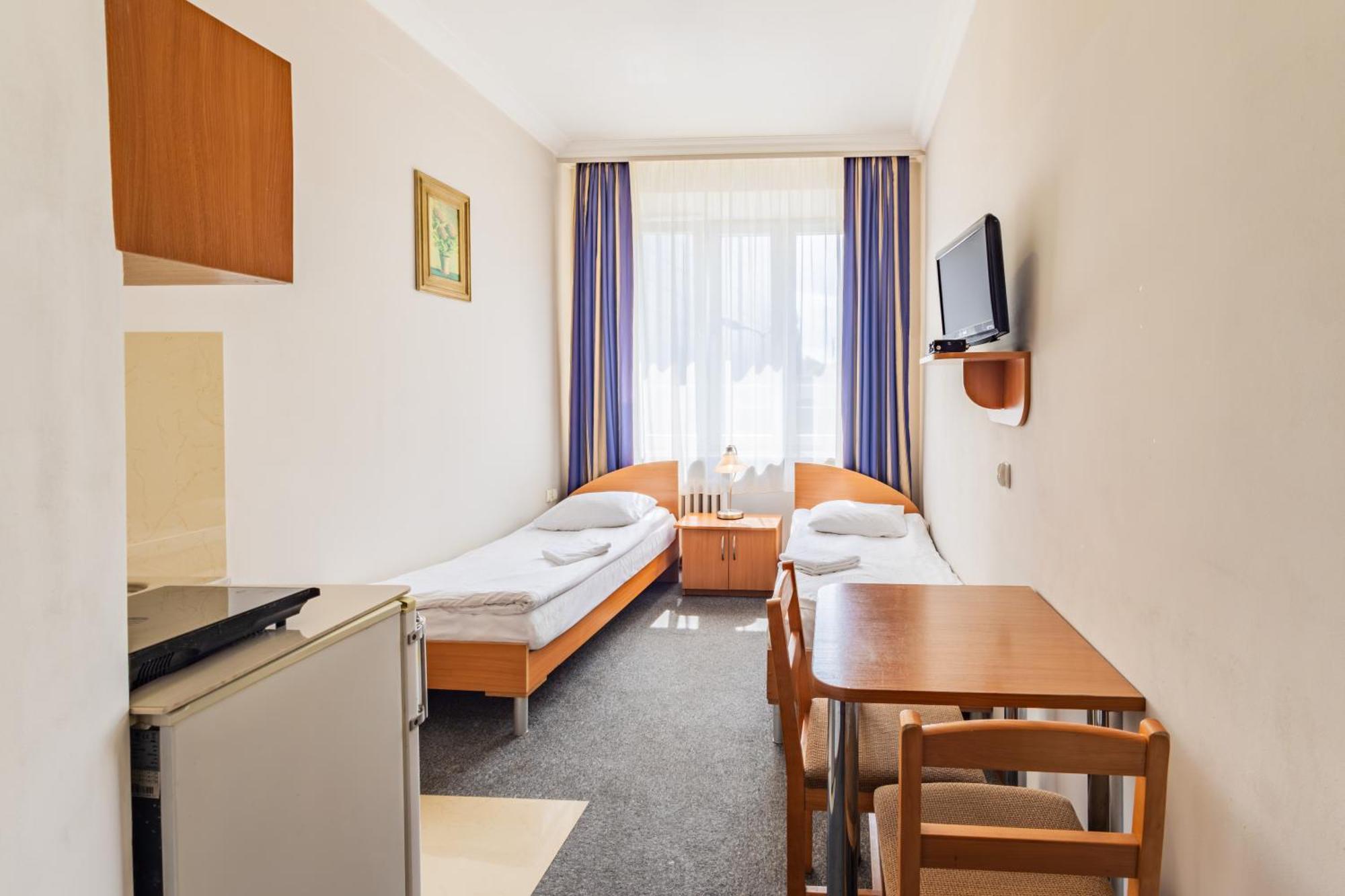 ורשה Noclegi Stadion Bed & Breakfast מראה חיצוני תמונה