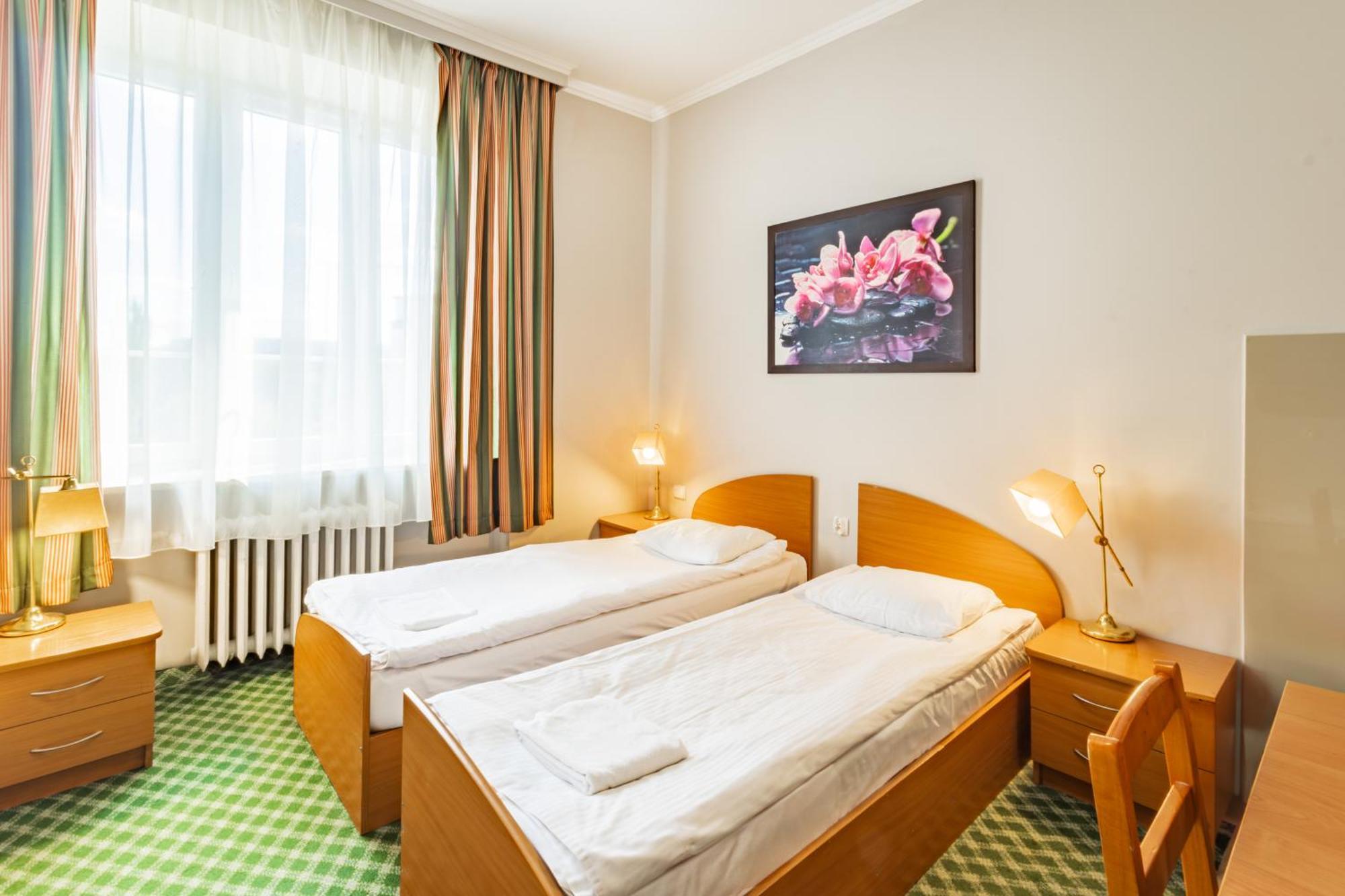 ורשה Noclegi Stadion Bed & Breakfast מראה חיצוני תמונה